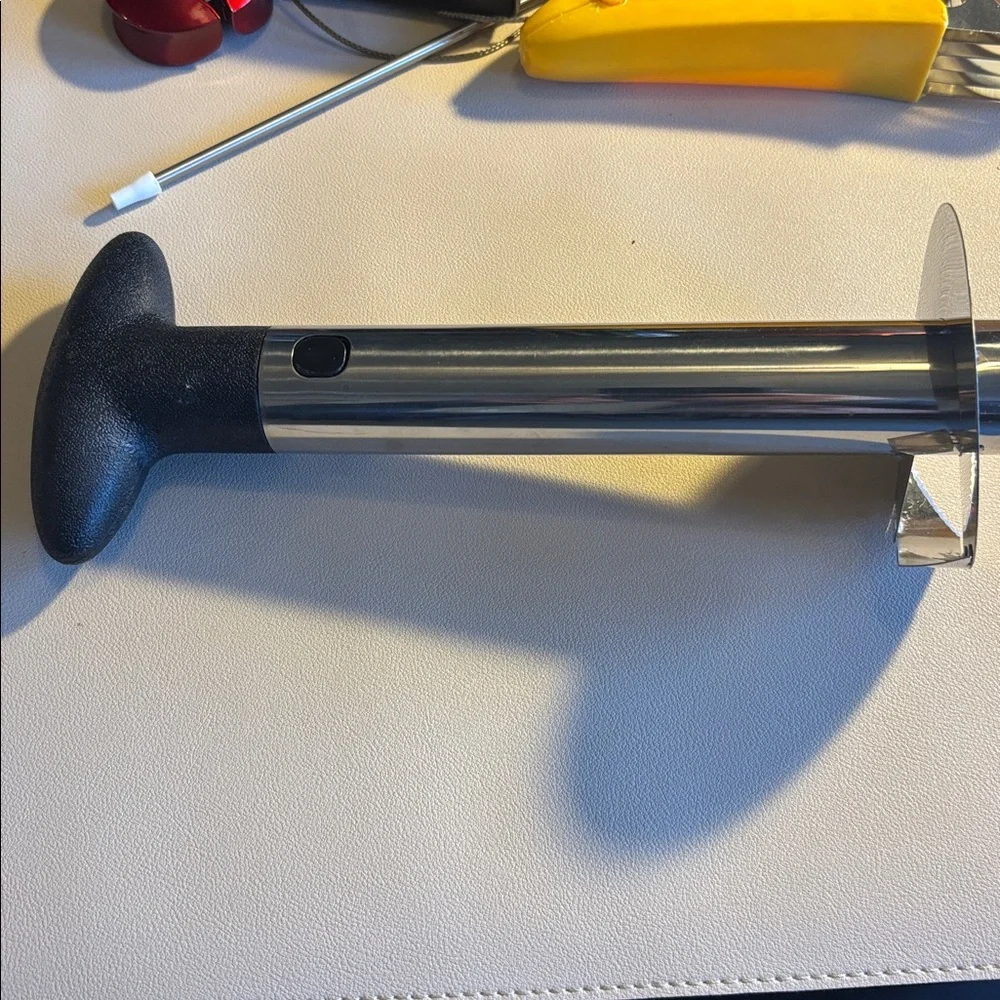 Meat thermometer, Banana slicer, pineapple core slicer, and wine cutter
